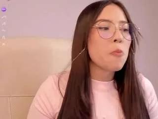 bubble-gum from CamSoda