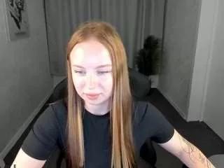 bunny-luvv from CamSoda is Freechat