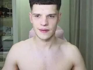 callmechristiian from CamSoda