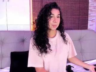 candyy-bella from CamSoda is Freechat