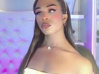 carlyndarlenis from CamSoda is Freechat