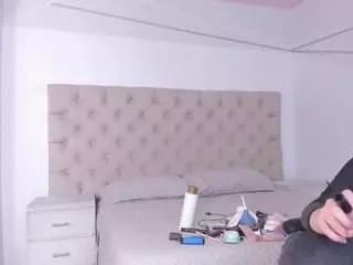 channelwhite from CamSoda is Freechat