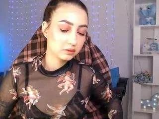 chloe-neal from CamSoda is Freechat