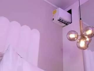 christine-owens from CamSoda is Freechat