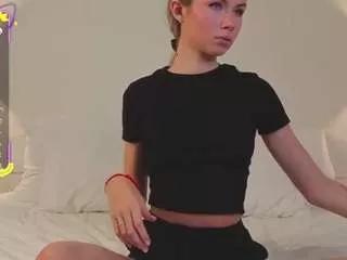cloverbunyan from CamSoda is Freechat