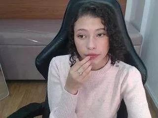 danatella-t from CamSoda is Freechat