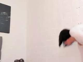 dannyy-gold from CamSoda is Freechat