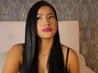 deaatenea from CamSoda
