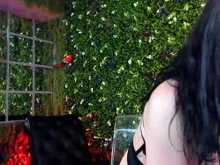 diamond-naughty from CamSoda is Freechat