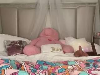 dommelovely from CamSoda is Freechat