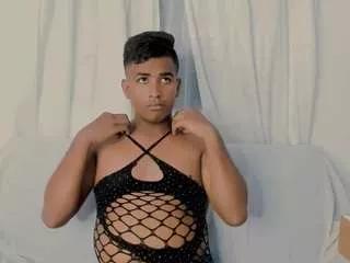 dylan-kisss from CamSoda is Freechat