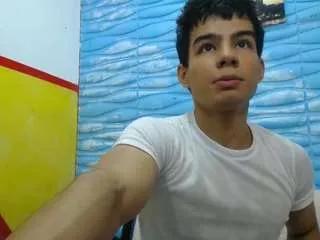 eddiebakers from CamSoda