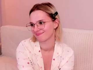 editabarren from CamSoda is Freechat