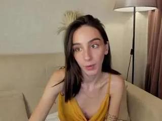 elizabeth-ellis from CamSoda is Freechat