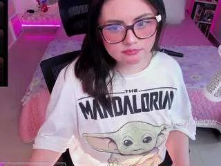 ellenmeow from CamSoda