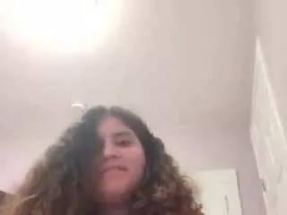 ellygcutie from CamSoda