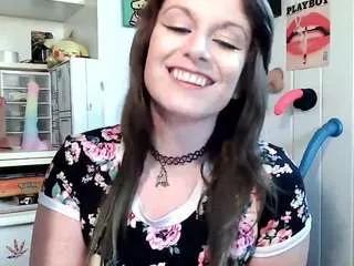 emberrayne from CamSoda