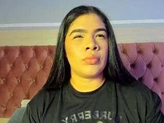 emmabecket2 from CamSoda is Freechat
