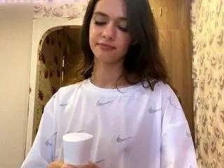 emmaparabellumsss from CamSoda is Freechat