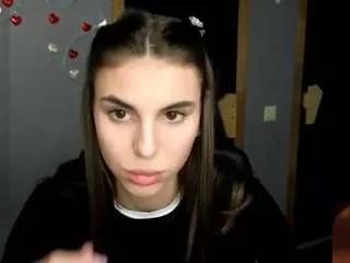 emmigreen from CamSoda