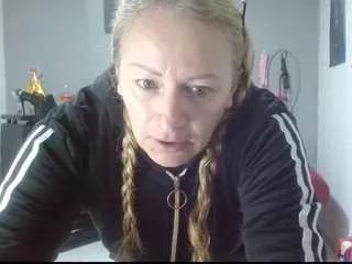 emperatrizmessy from CamSoda