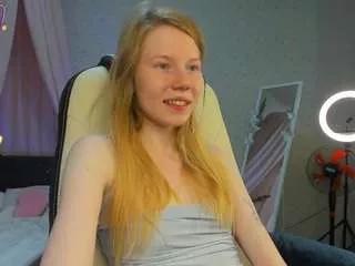 esme-runn from CamSoda