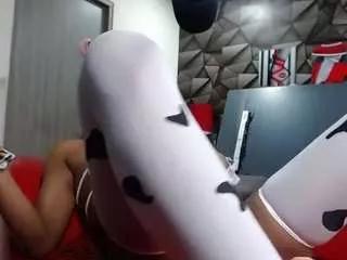 etthan-haw from CamSoda