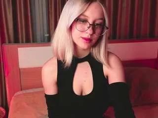eugeniaelsey from CamSoda