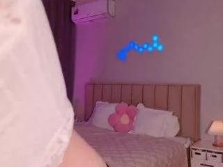 evabunnyrot from CamSoda is Freechat