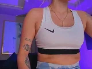 evebenson from CamSoda