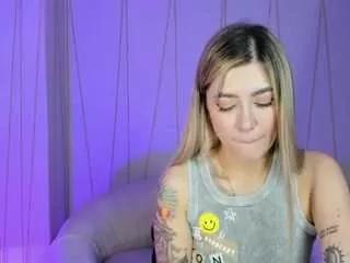 evebenson from CamSoda