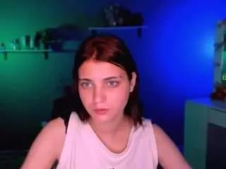evelyn-muse from CamSoda is Freechat