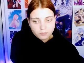 evelyn-muse from CamSoda is Freechat