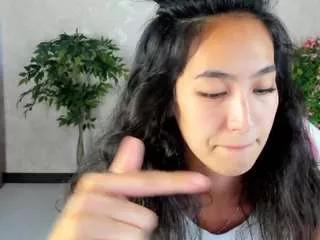 flirty-aura from CamSoda is Freechat