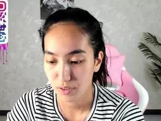 flirty-aura from CamSoda is Freechat