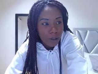 goldenn-ass1 from CamSoda is Freechat