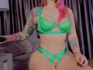 hannabyron from CamSoda