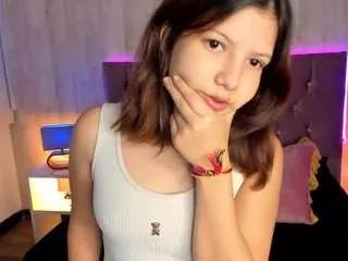 hannyclouser from CamSoda
