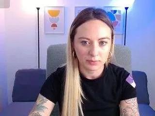 hasleyjonns from CamSoda is Freechat
