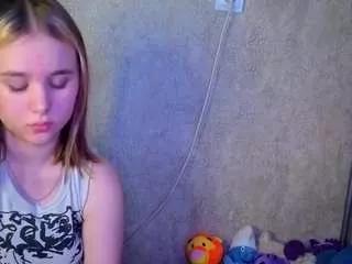 helen-drums from CamSoda is Freechat