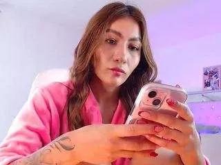 holly-t from CamSoda