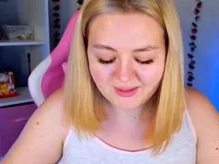 hornycakee from CamSoda is Freechat