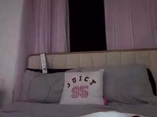 icyalexandra from CamSoda is Freechat