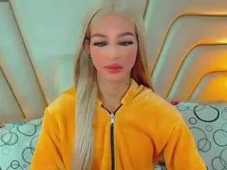 isabellalatingirs from CamSoda is Freechat