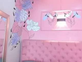 isabellaluxe from CamSoda is Freechat