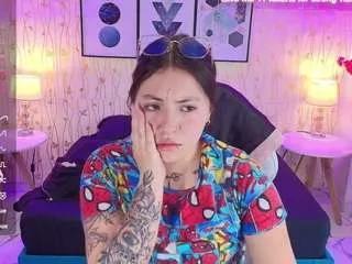 issareel from CamSoda