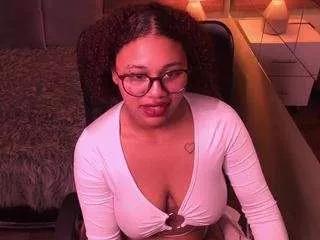 itohana from CamSoda is Freechat