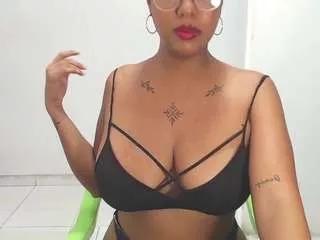 janicewhore from CamSoda is Freechat