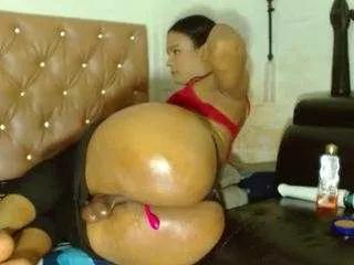 jennybigassxxx from CamSoda