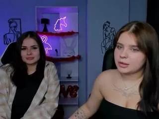 jeren-smile from CamSoda